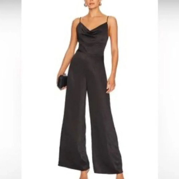 Elliatt Pants - NWT Elliatt - Lydia Jumpsuit - Black - size XS